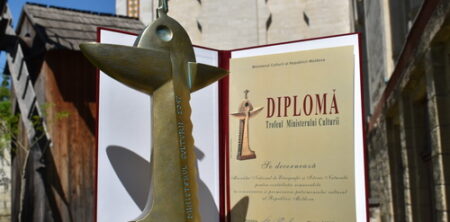 Trofeul Ministerului Culturii decernat Muzeului Național de Etnografie și Istorie Naturală
