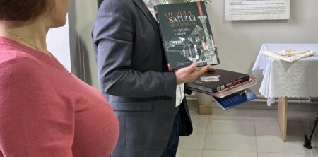 Expoziția „Arta Cămășii cu altiță – element de identitate culturală în Republica Moldova” prezentată la Muzeul de Istorie, Etnografie și Artă, orașul Cimișlia
