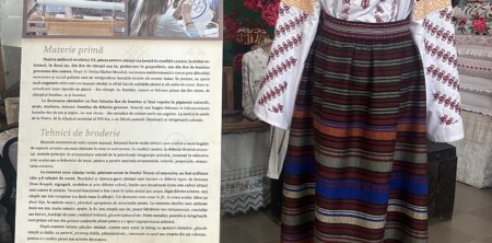 Expoziția „Arta Cămășii cu altiță – element de identitate culturală în Republica Moldova” la Muzeul de Istorie și Etnografie Mereni, raionul Anenii Noi