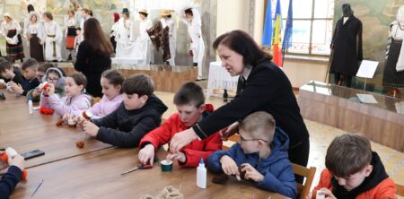 Atelier „Coșulețul pascal – simbol al sărbătorii”